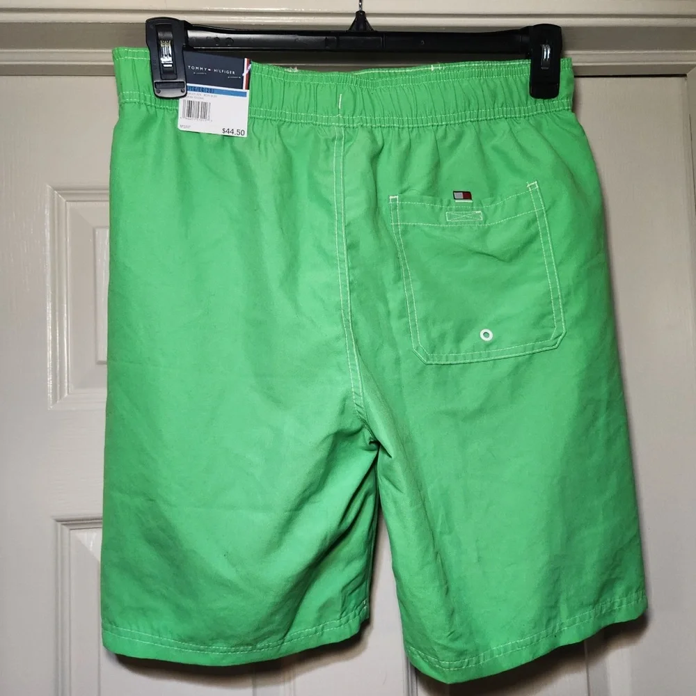 NWT Tommy Hilfiger Boys Tommy Script Swim Trunks with Liner‎ Preppy Classic